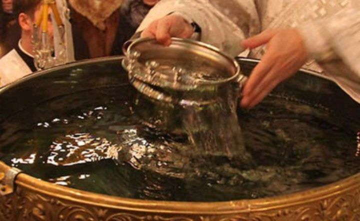 Великое водосвятие в храме Рождества Христова села Мокрый Корь.